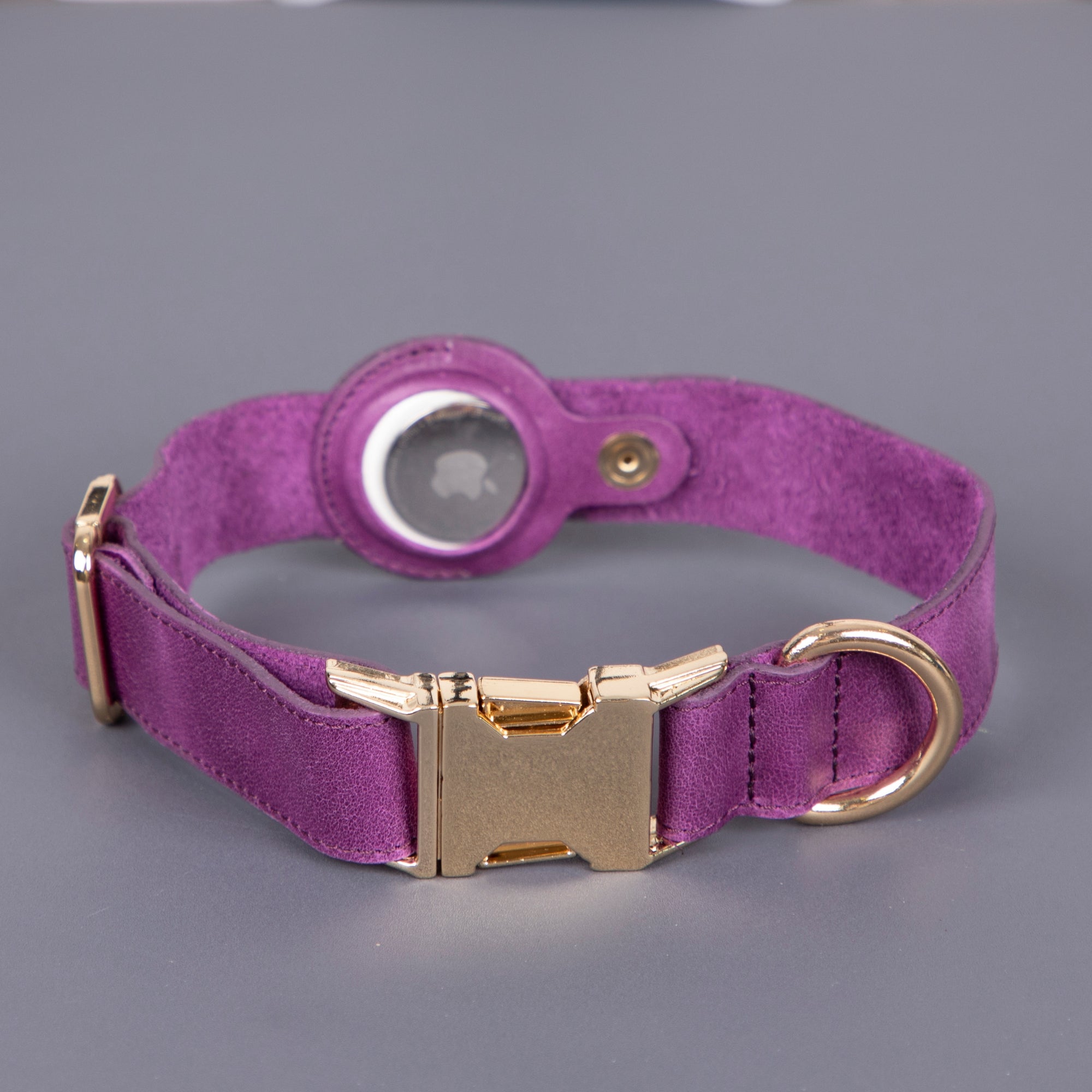 Charlotte Apple AirTag Bölmeli Hakiki Deri Köpek Tasması #oolor_indigo