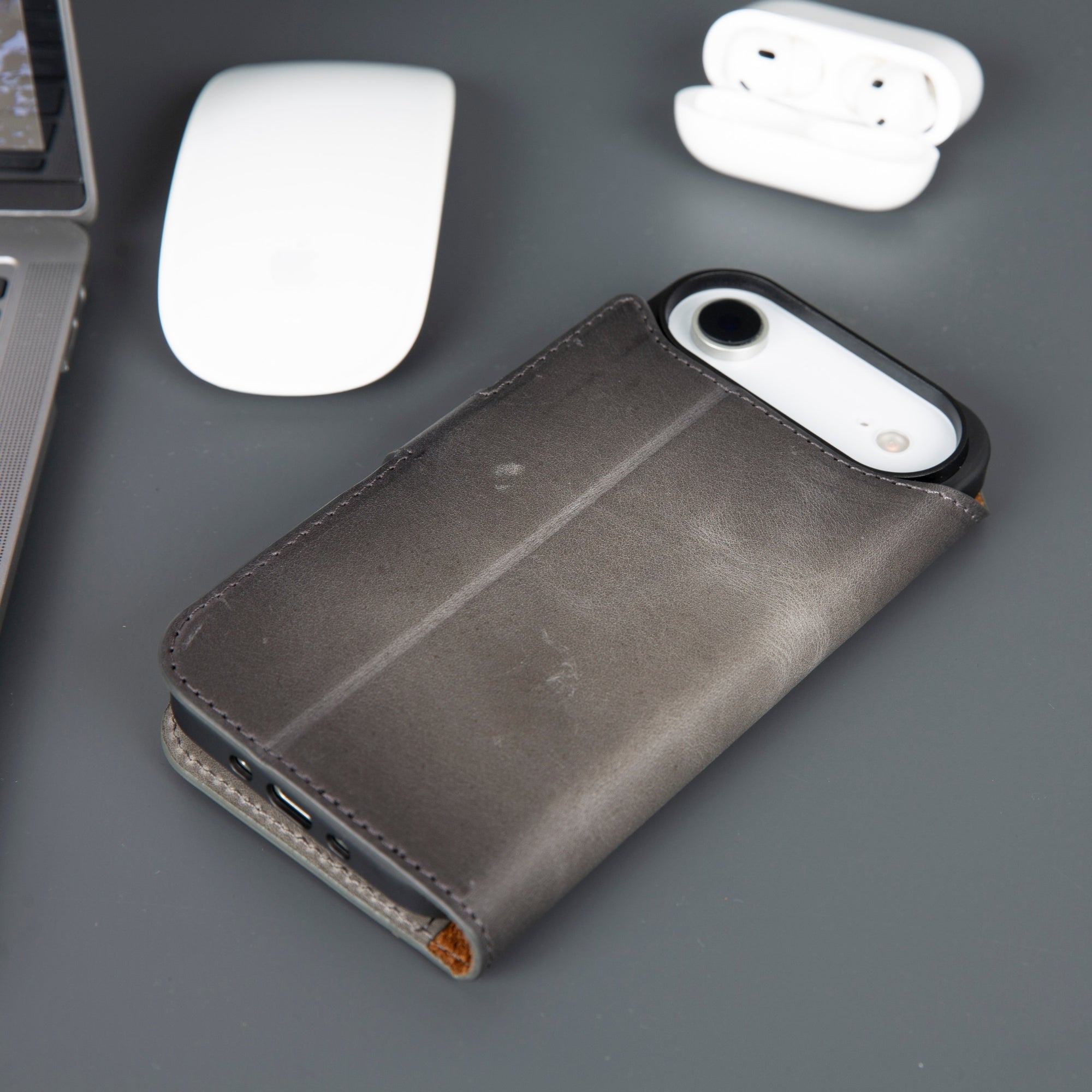 Casper iPhone 17 Air Hakiki Deri Cüzdan Kılıfı