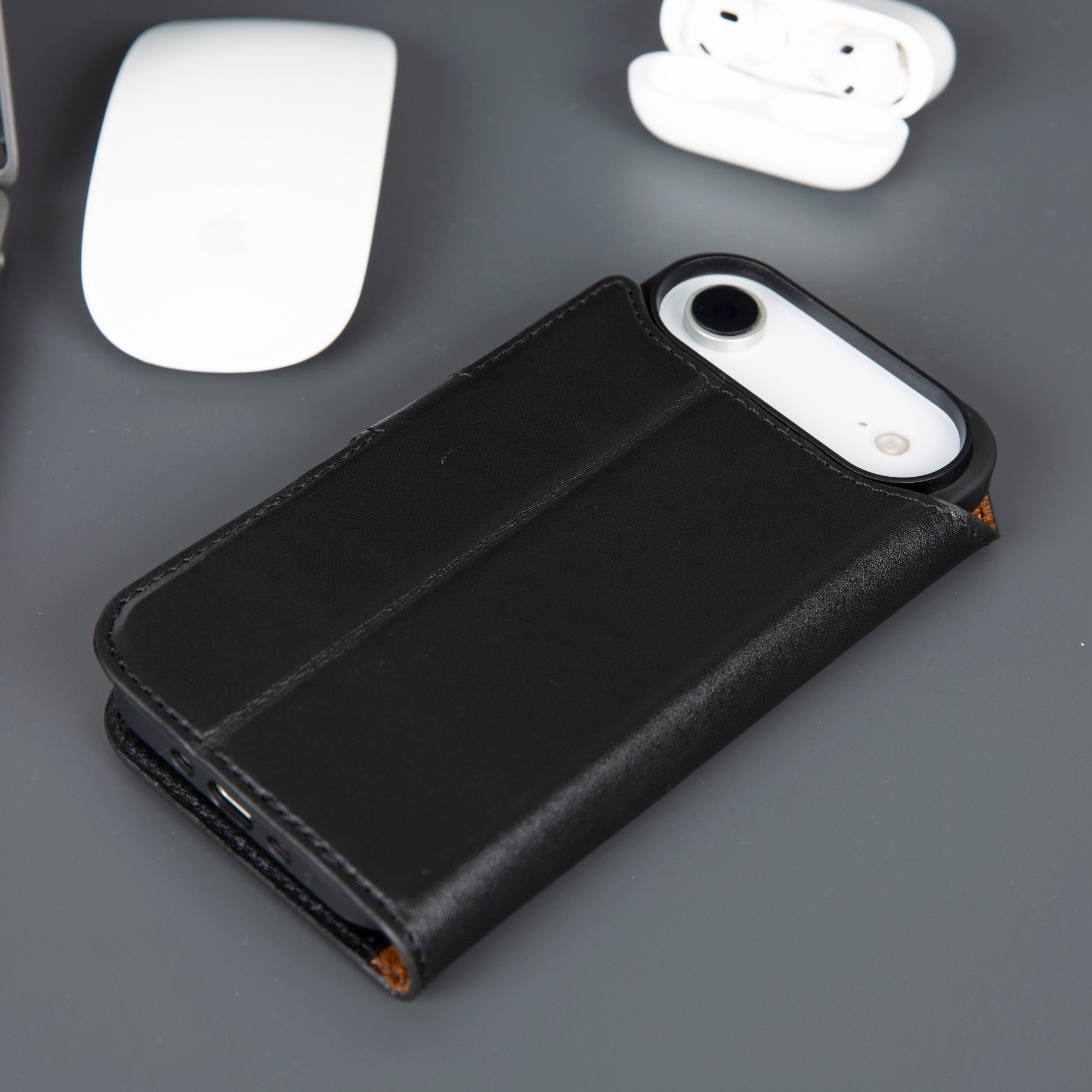Casper iPhone 17 Air Hakiki Deri Cüzdan Kılıfı