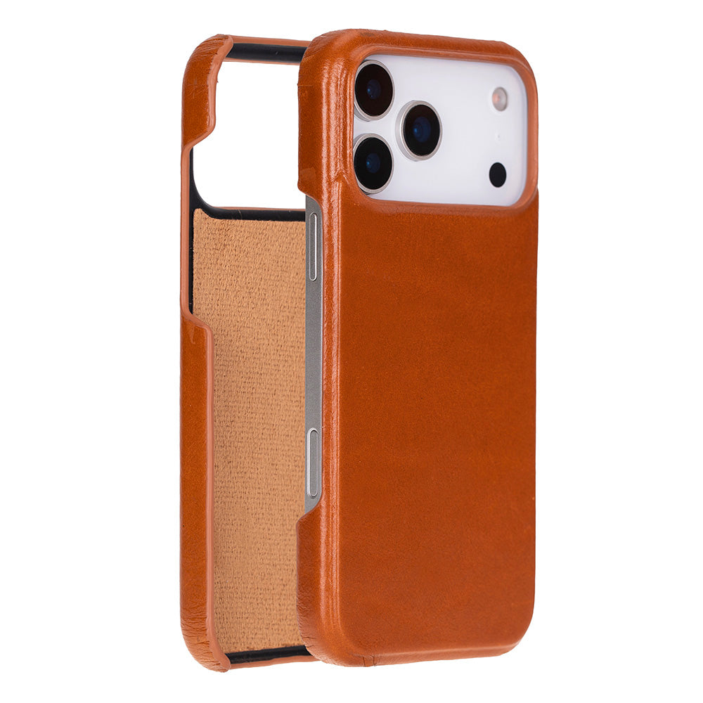 Bisbee iPhone 18 Pro full-grain leather case - Tan - view 1 #color_taba