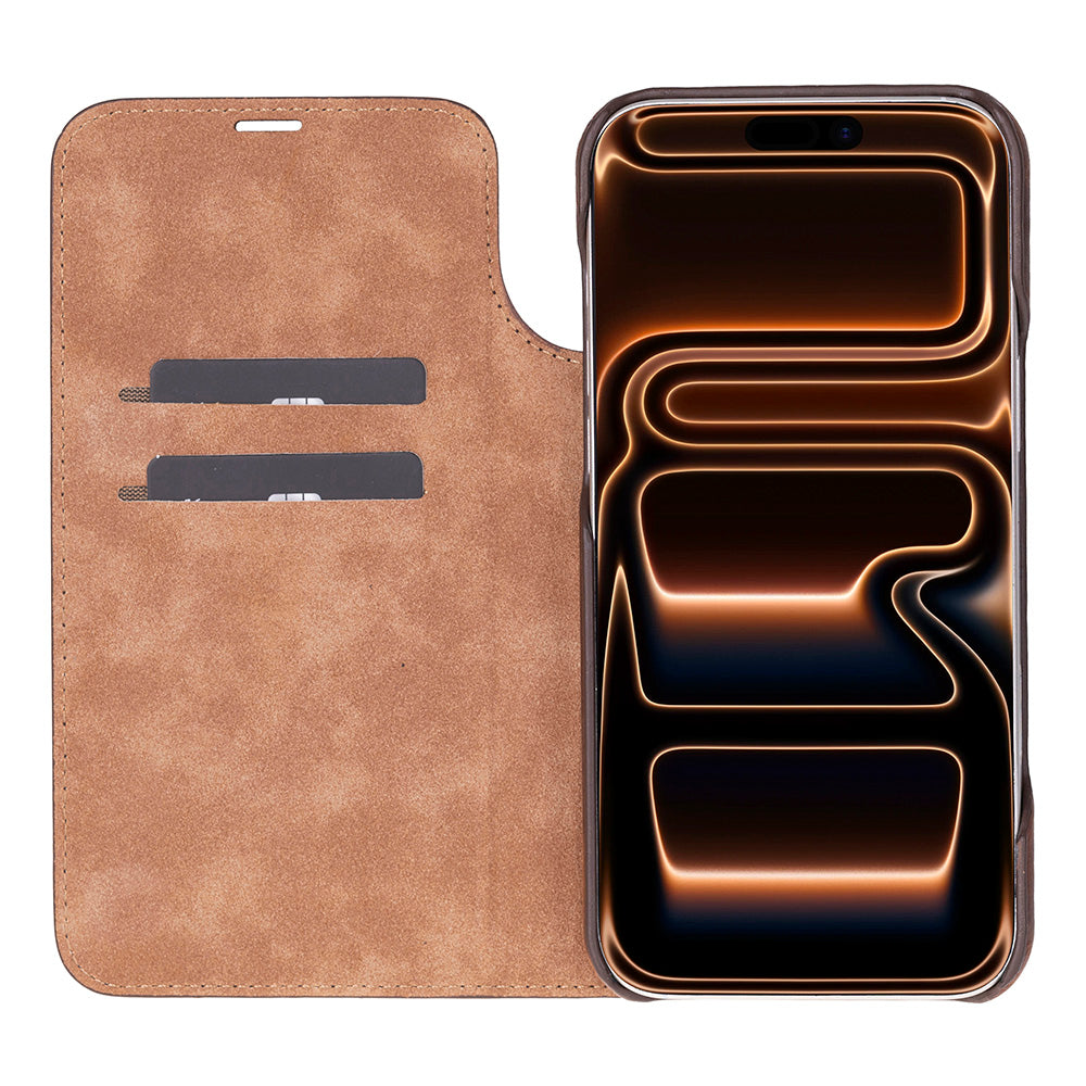 Decatur iPhone 18 full-grain leather folio case - Antic Brown - view 4 