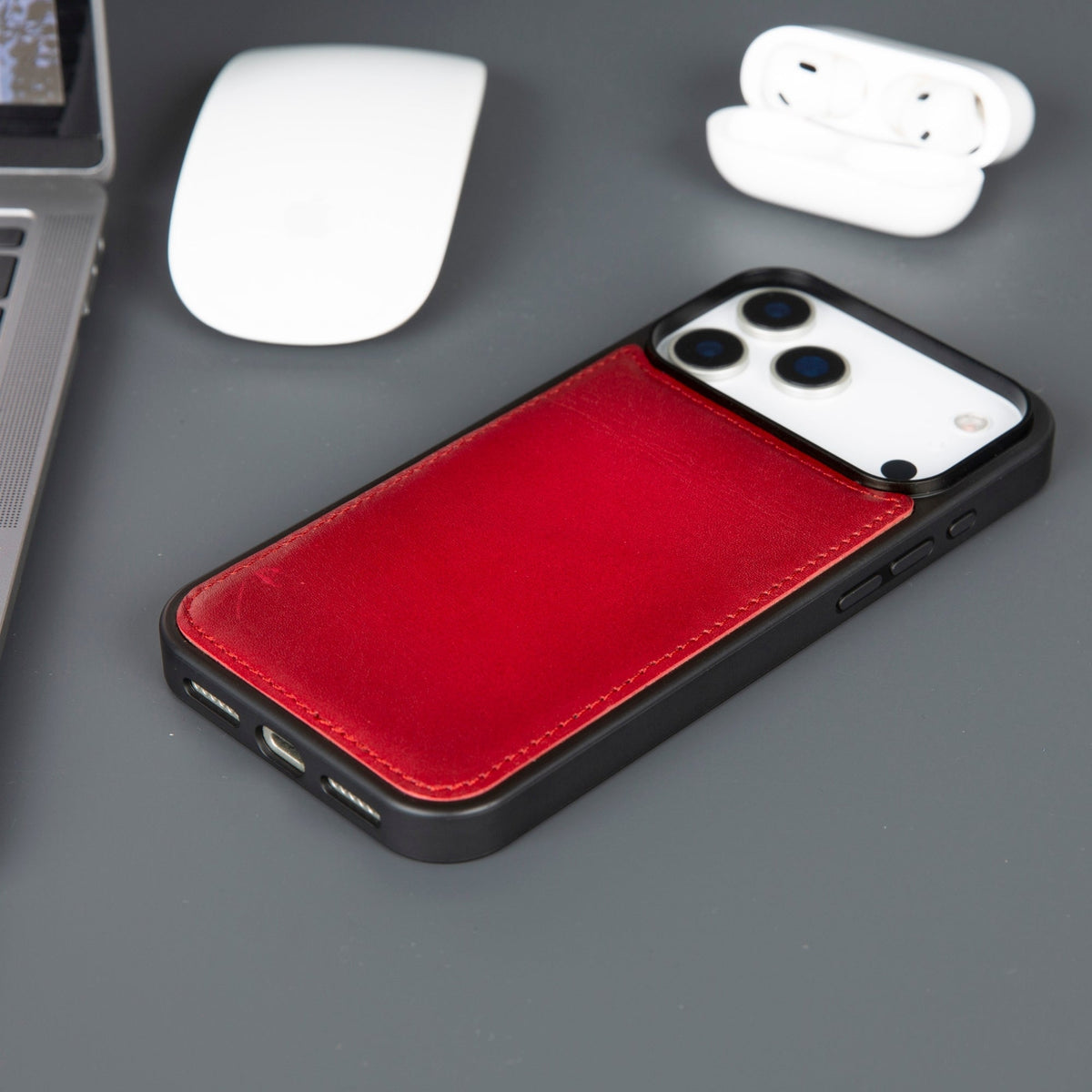 Casper iPhone 18 Pro full-grain leather wallet case - Red - view 43 