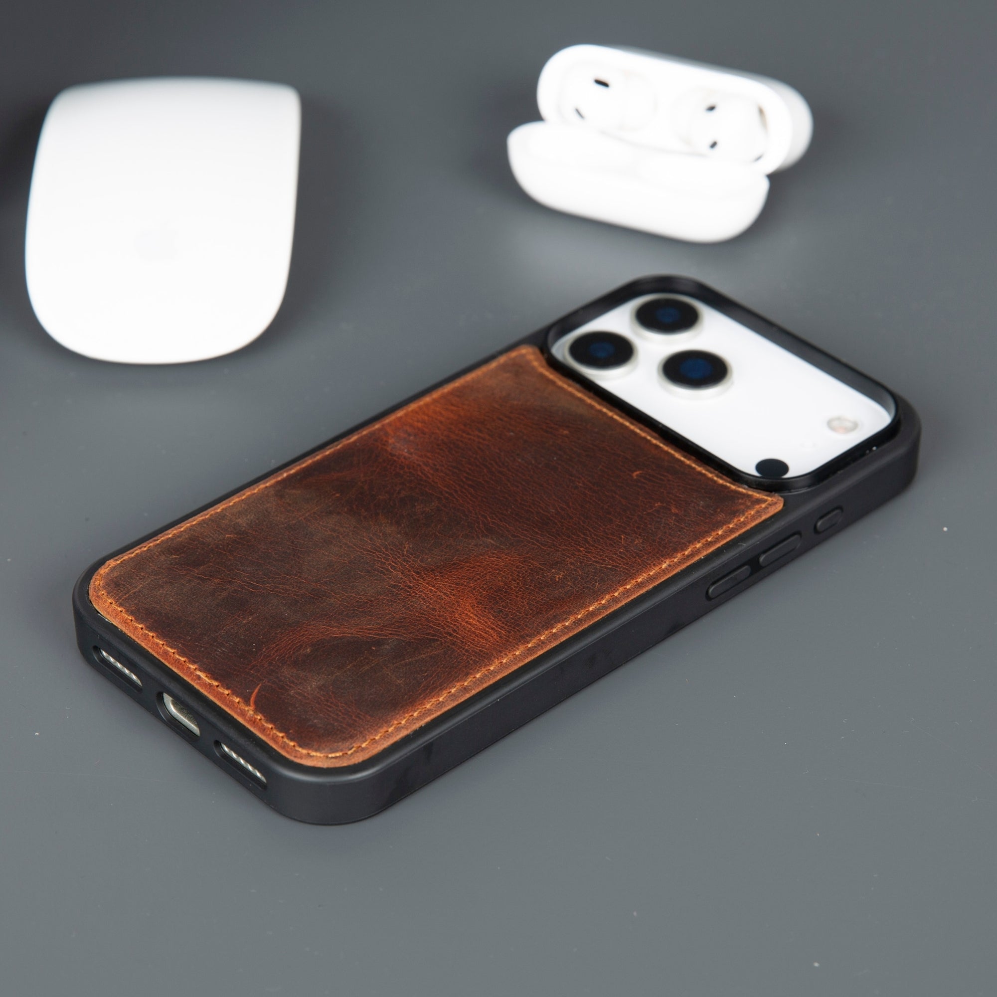 casper iphone 17 pro max deri kilif 