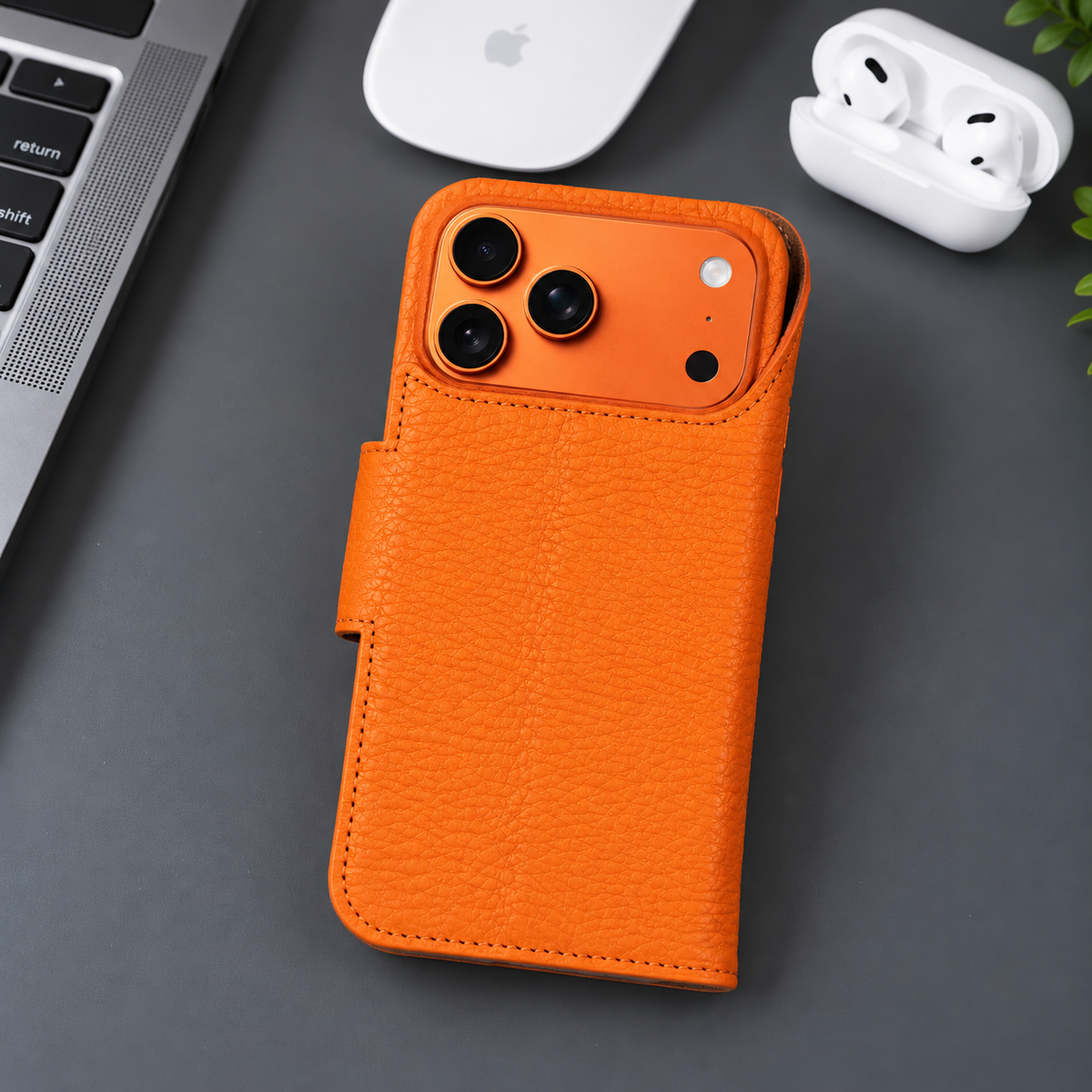 Brea iPhone 18 Pro full-grain leather wallet case - Orange - view 4 #color_turuncu