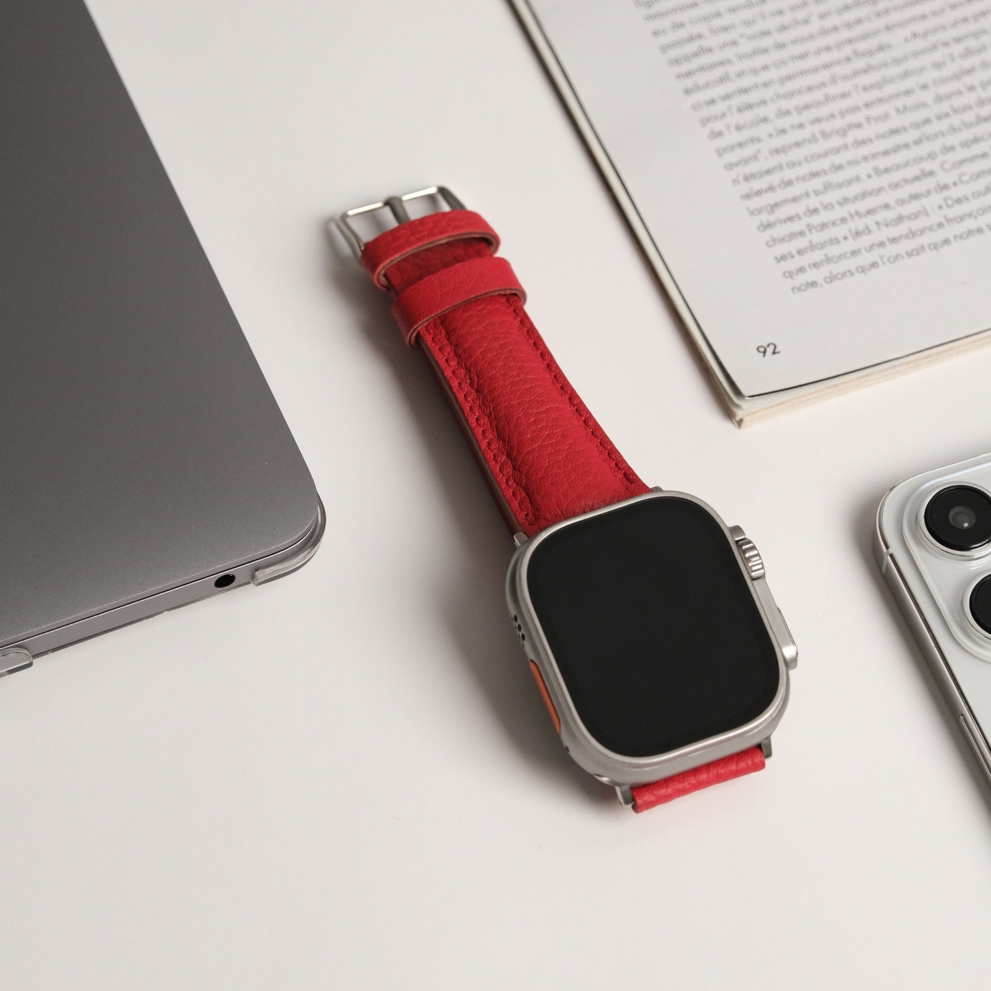 jakson apple watch kordon kirmizi 