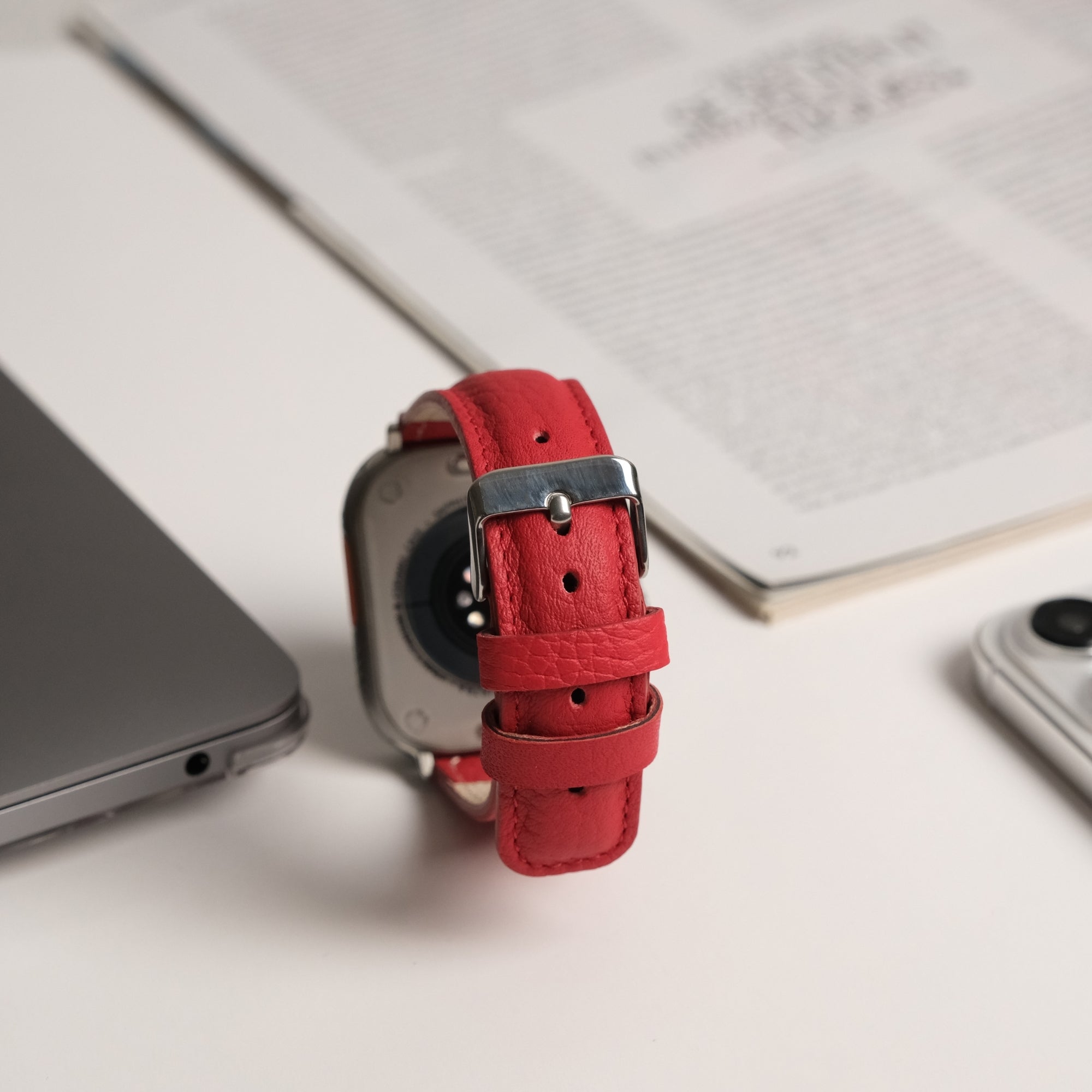 jakson apple watch kordon kirmizi 